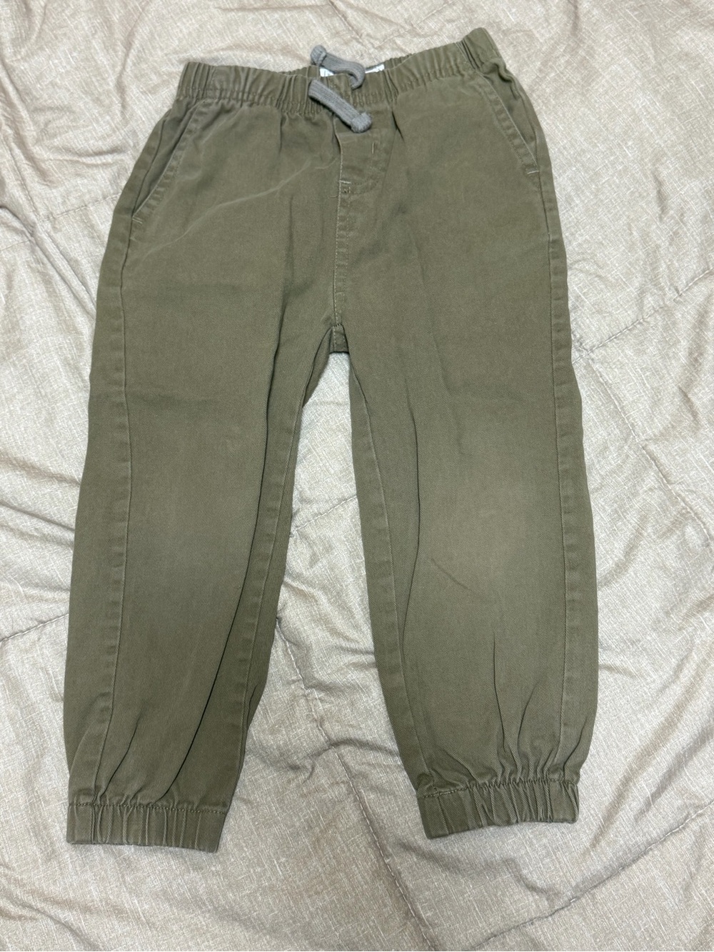 Free Planet Olive Green Kids Joggers with Drawstring 4T